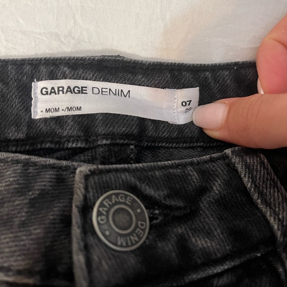 GARAGE Black Mom Jeans - Picture 4 of 4